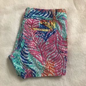 Lilly Pulitzer Electric Feel Callahan Shorts